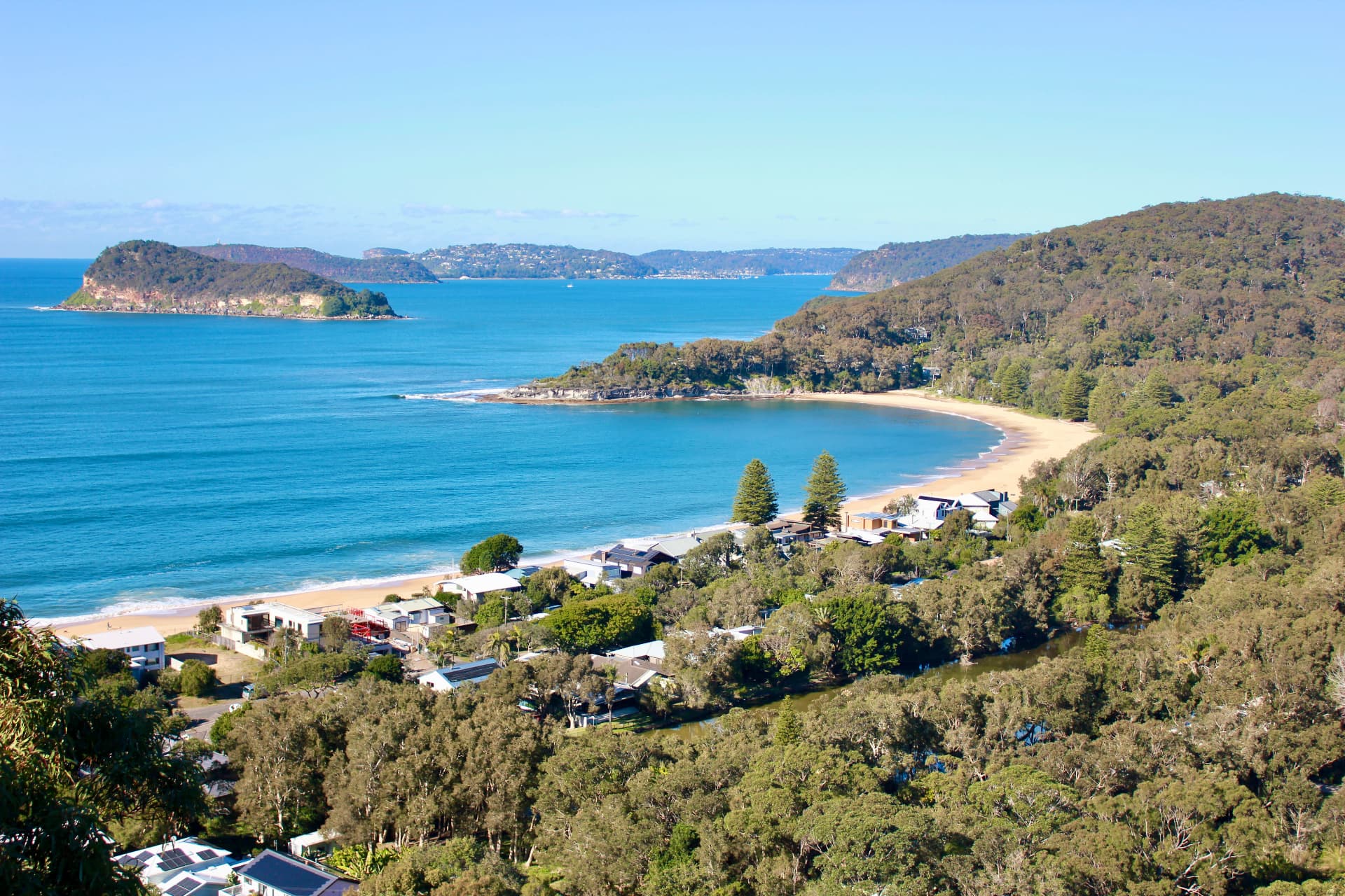 View over Pearl Beach and Broken Bay from Mount Ettalong Lookout